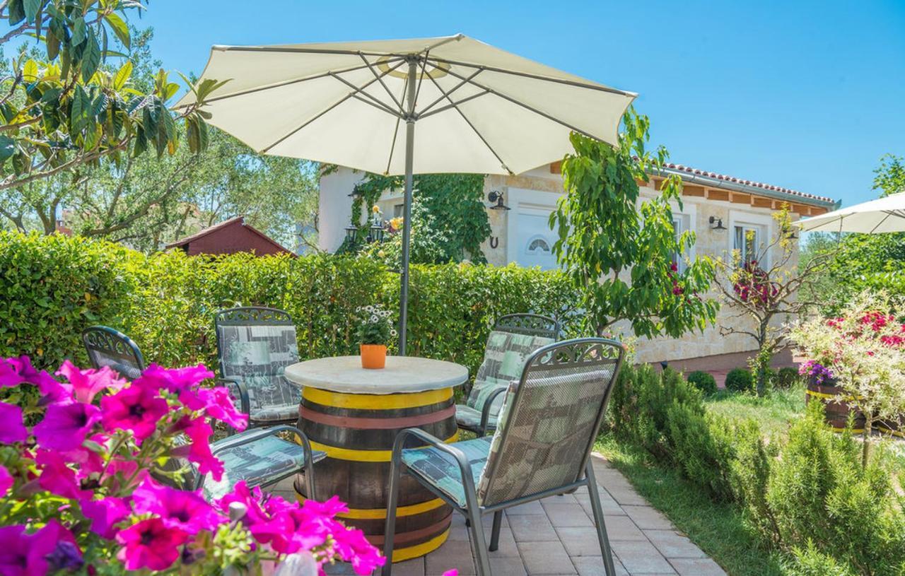 Villa Luka Polaca Exteriör bild
