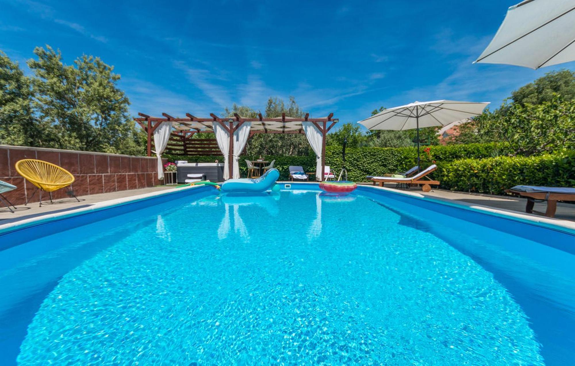 Villa Luka Polaca Exteriör bild
