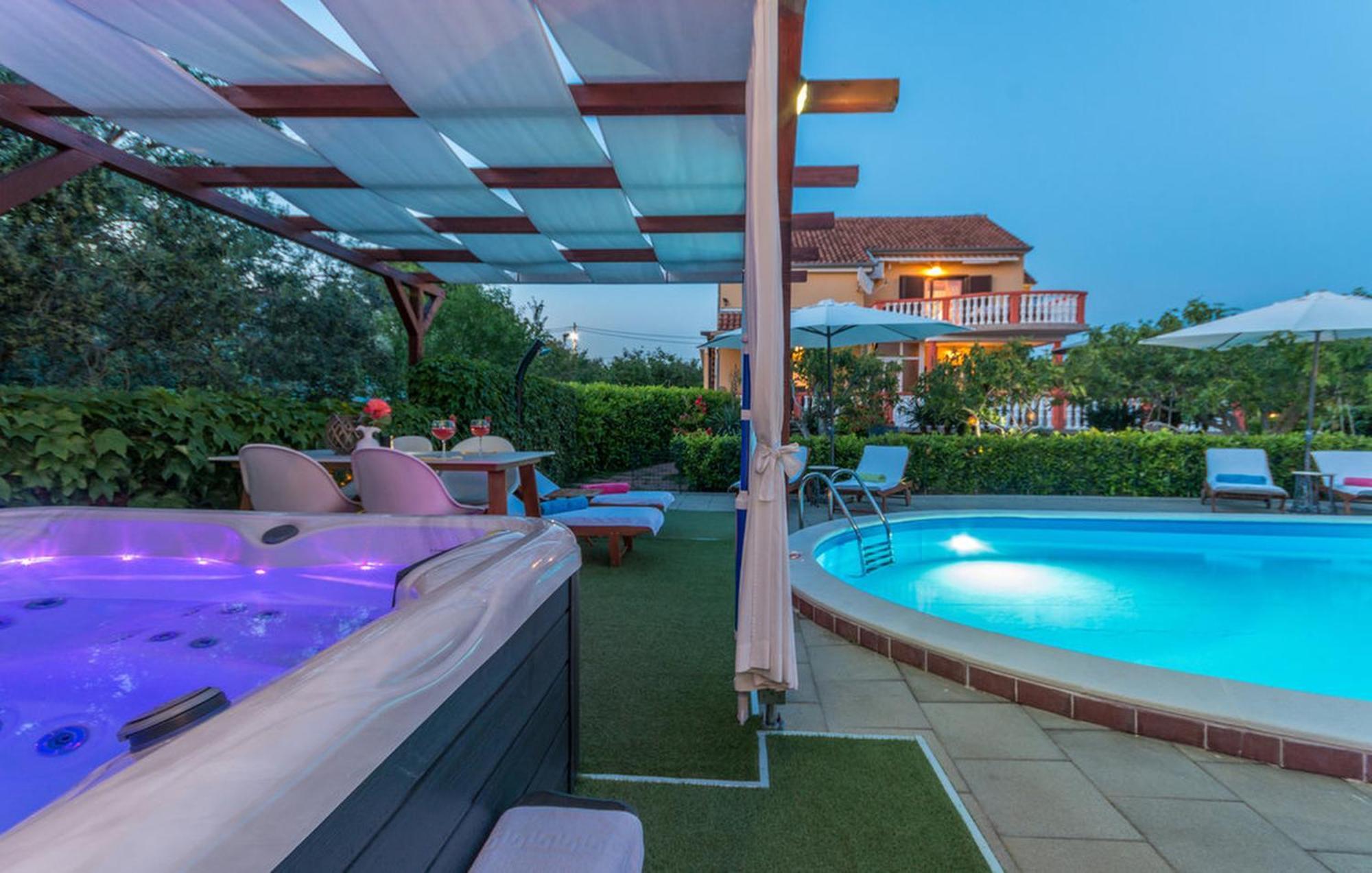 Villa Luka Polaca Exteriör bild