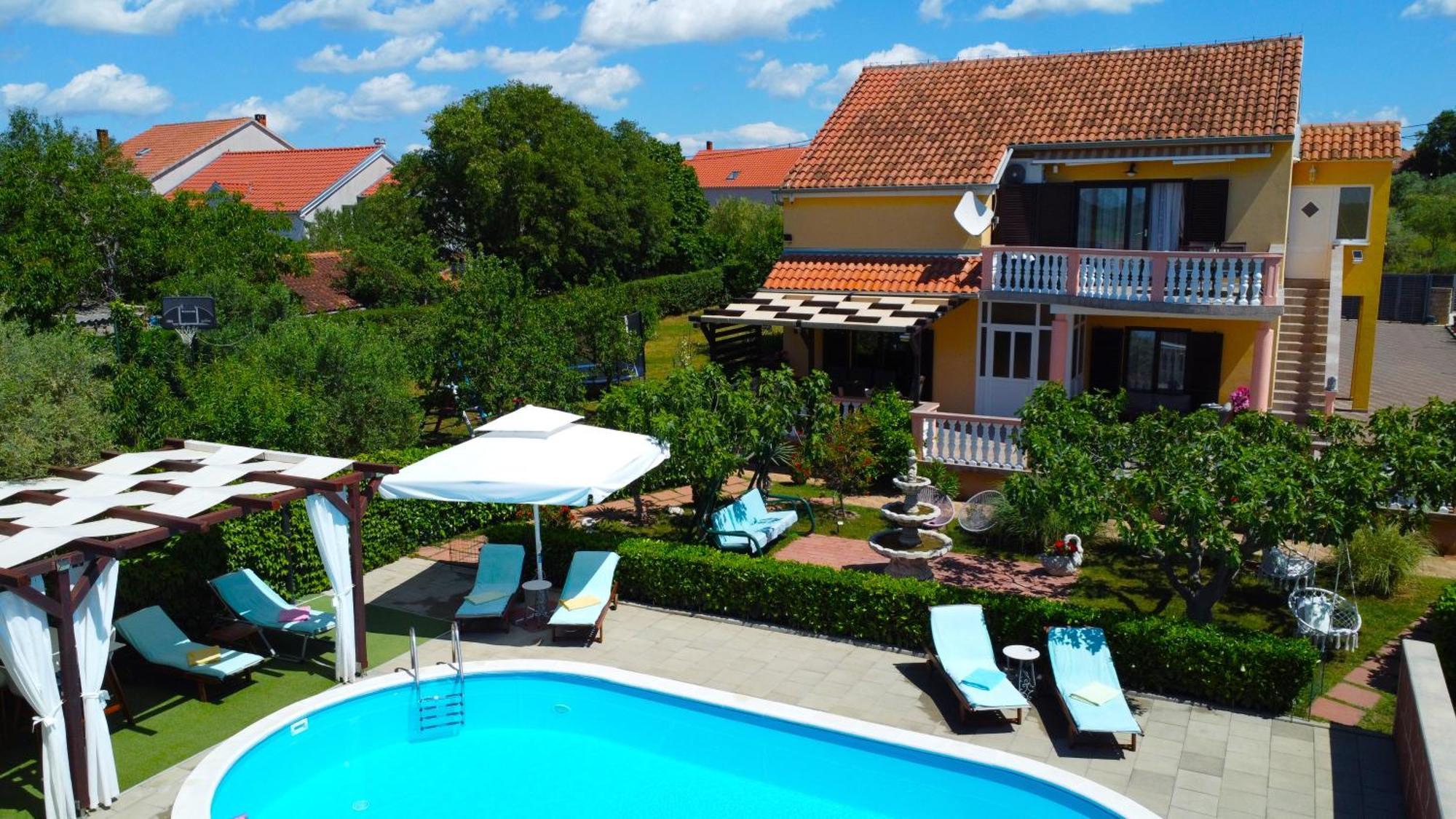 Villa Luka Polaca Exteriör bild